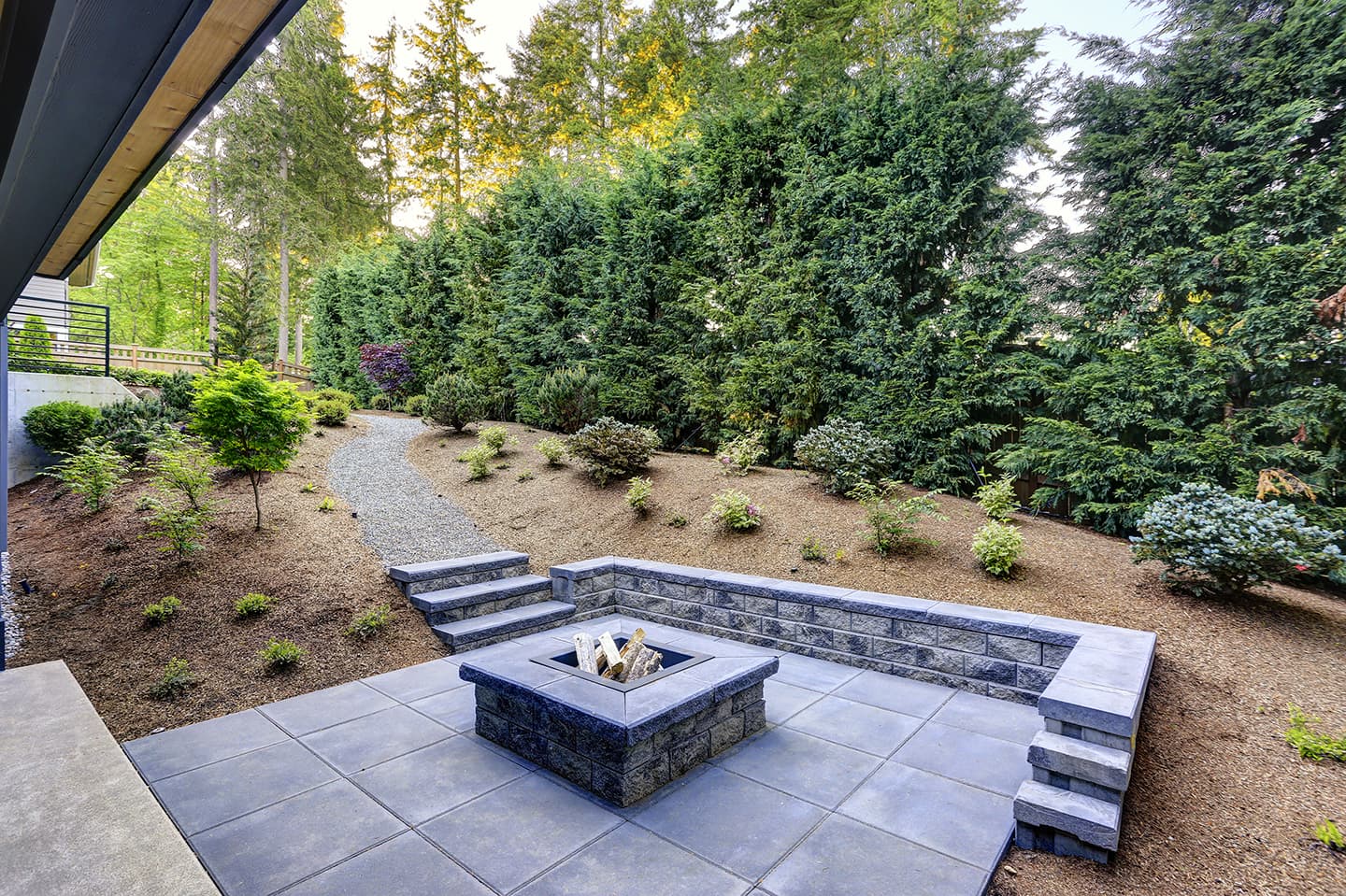pavers, fire pit